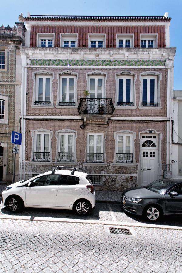 Ambassador Private Pool Suites Lisbon Exterior photo